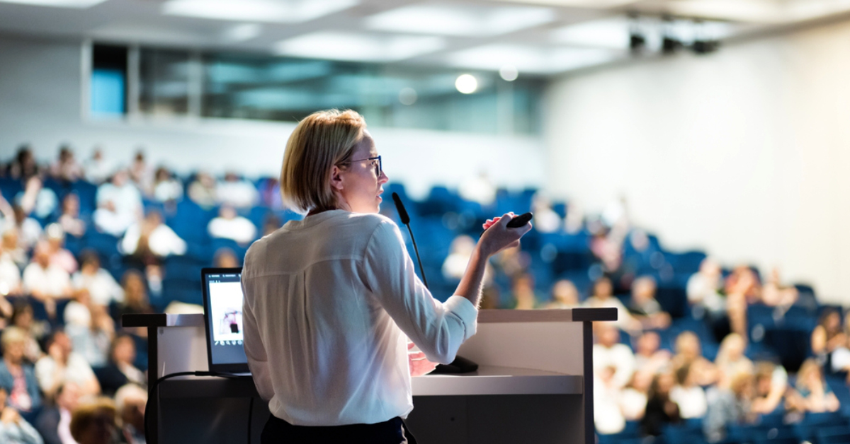 How to Prepare for an International Conference Presentation: 4 Language Tips